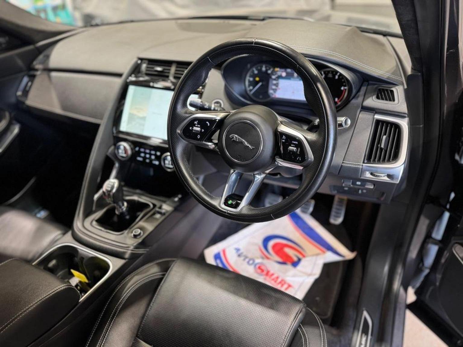 Jaguar E Pace