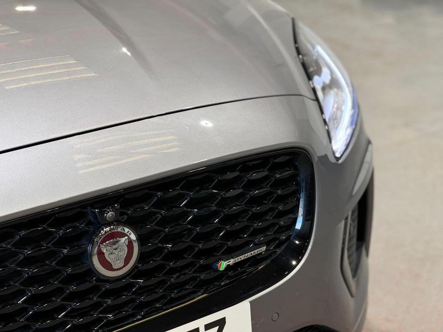 Jaguar E Pace
