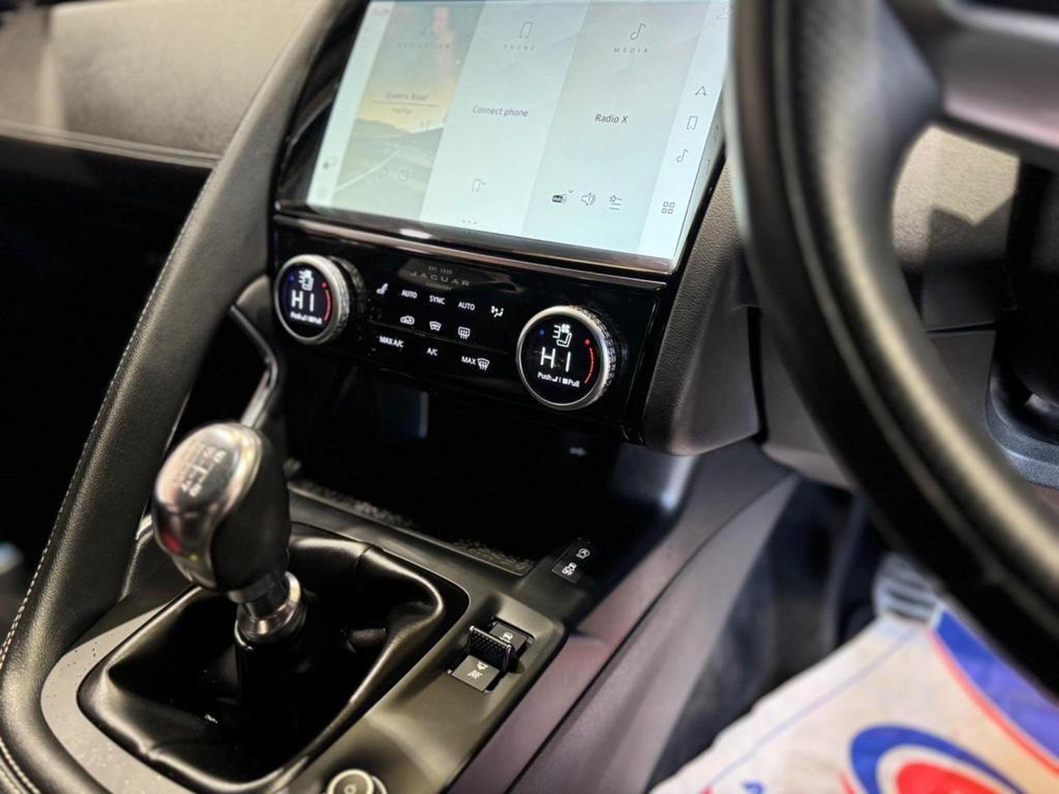 Jaguar E Pace