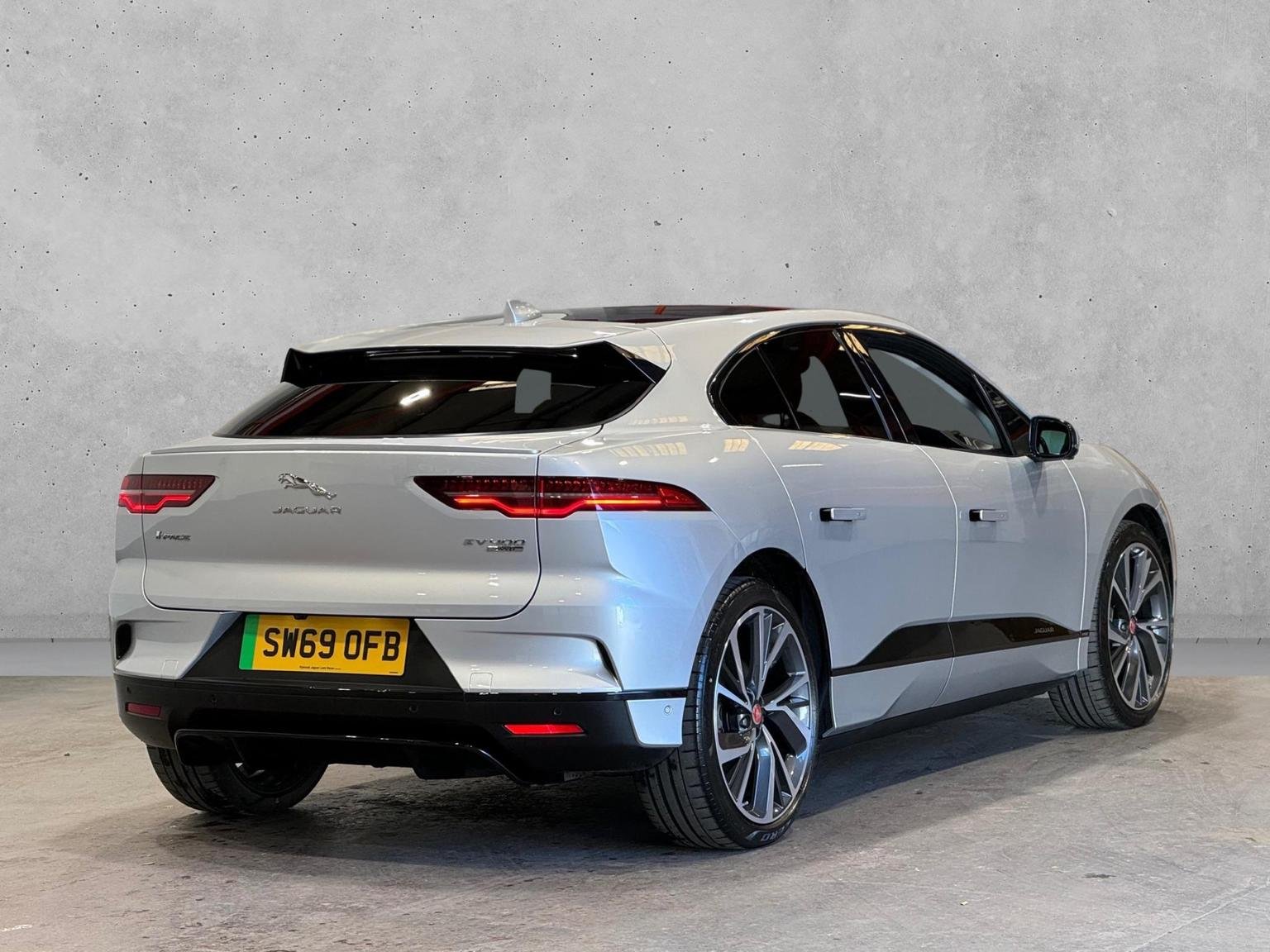 Jaguar I Pace