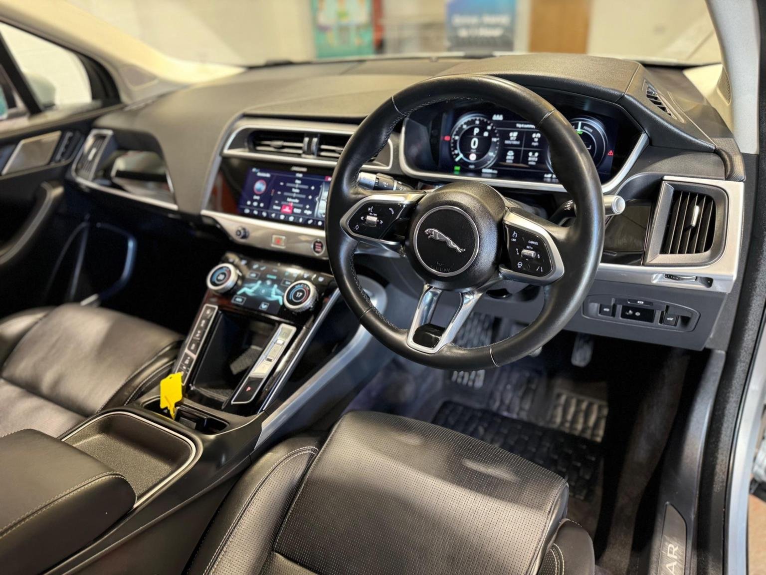 Jaguar I Pace