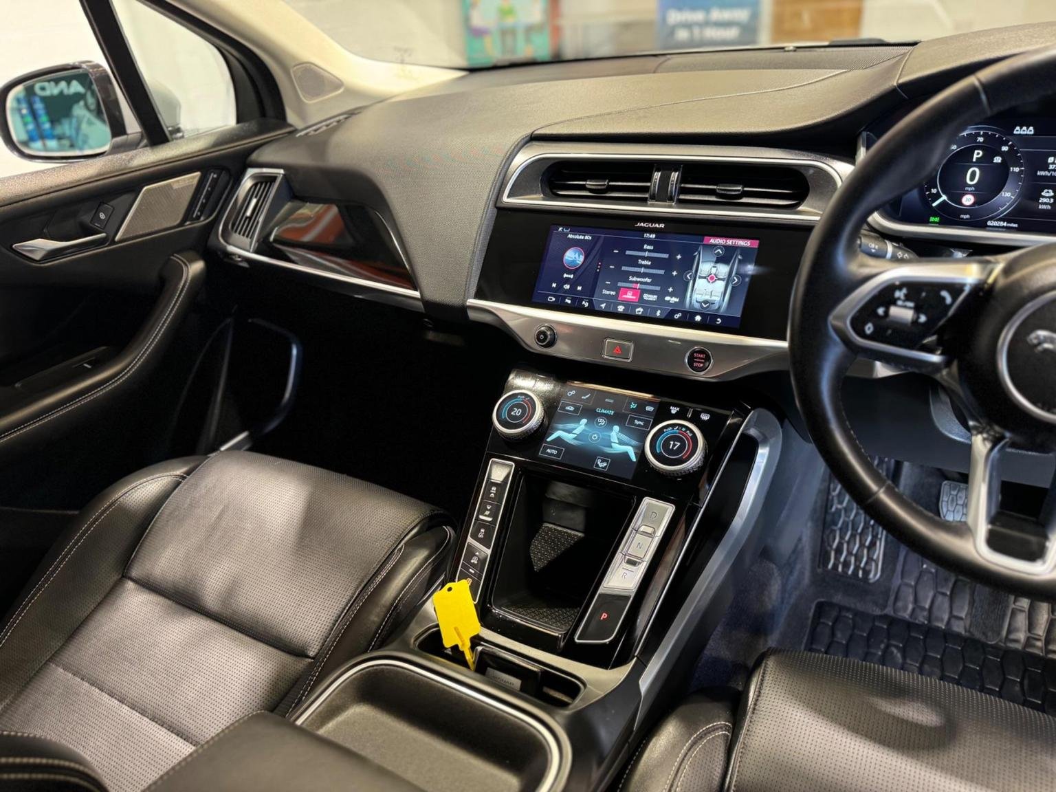 Jaguar I Pace