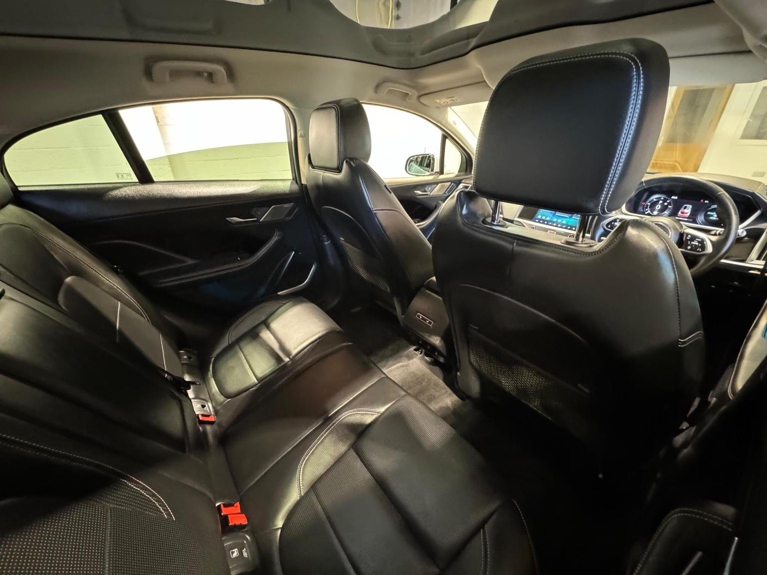 Jaguar I Pace