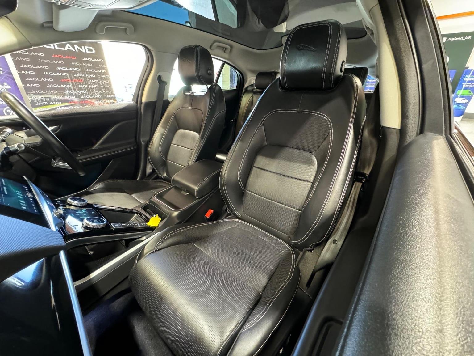 Jaguar I Pace