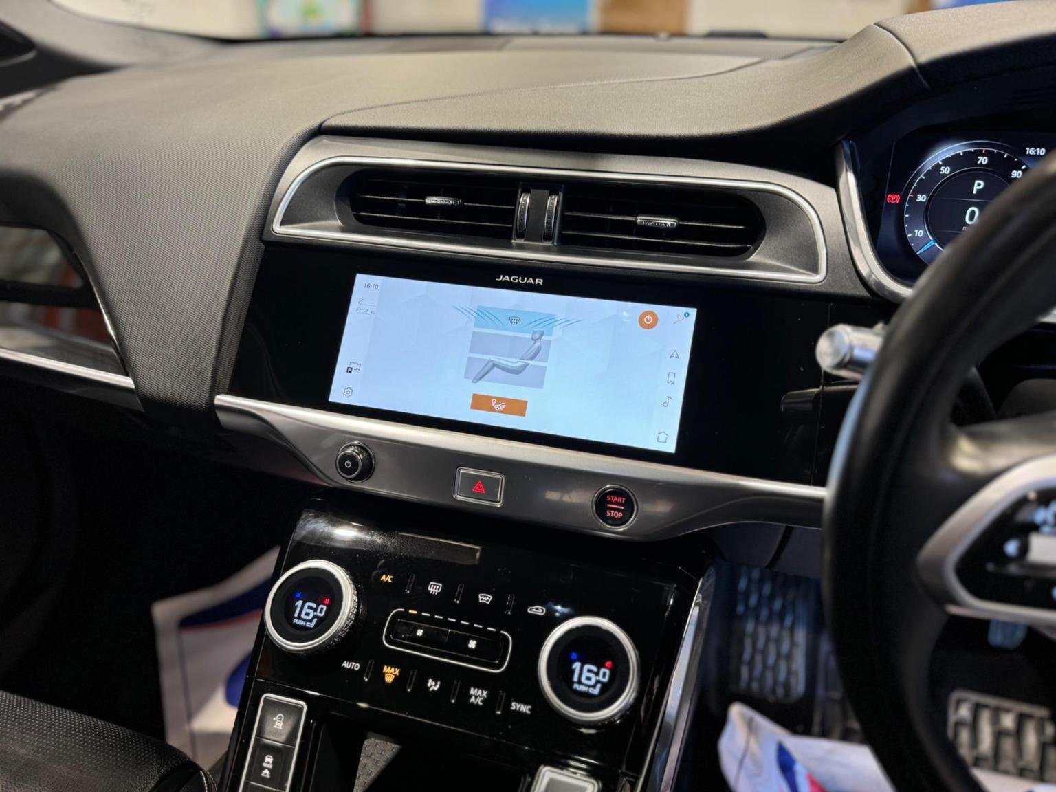 Jaguar I Pace