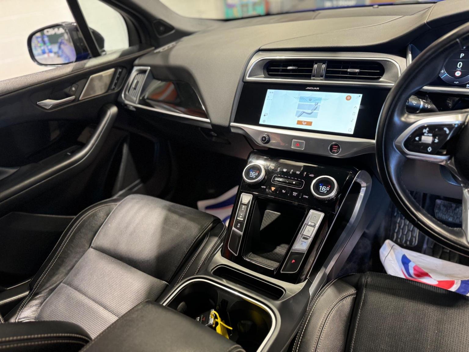 Jaguar I Pace