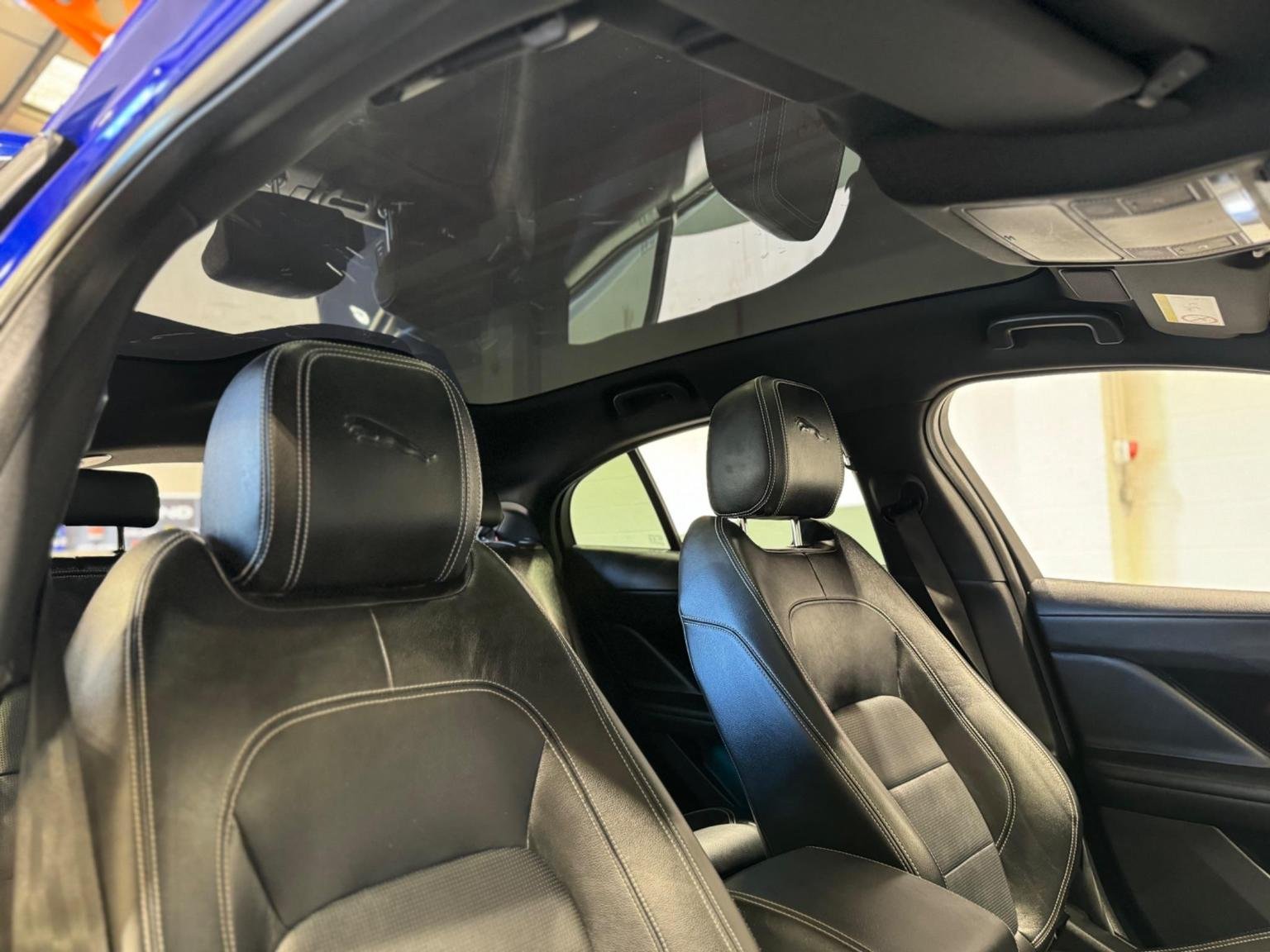 Jaguar I Pace