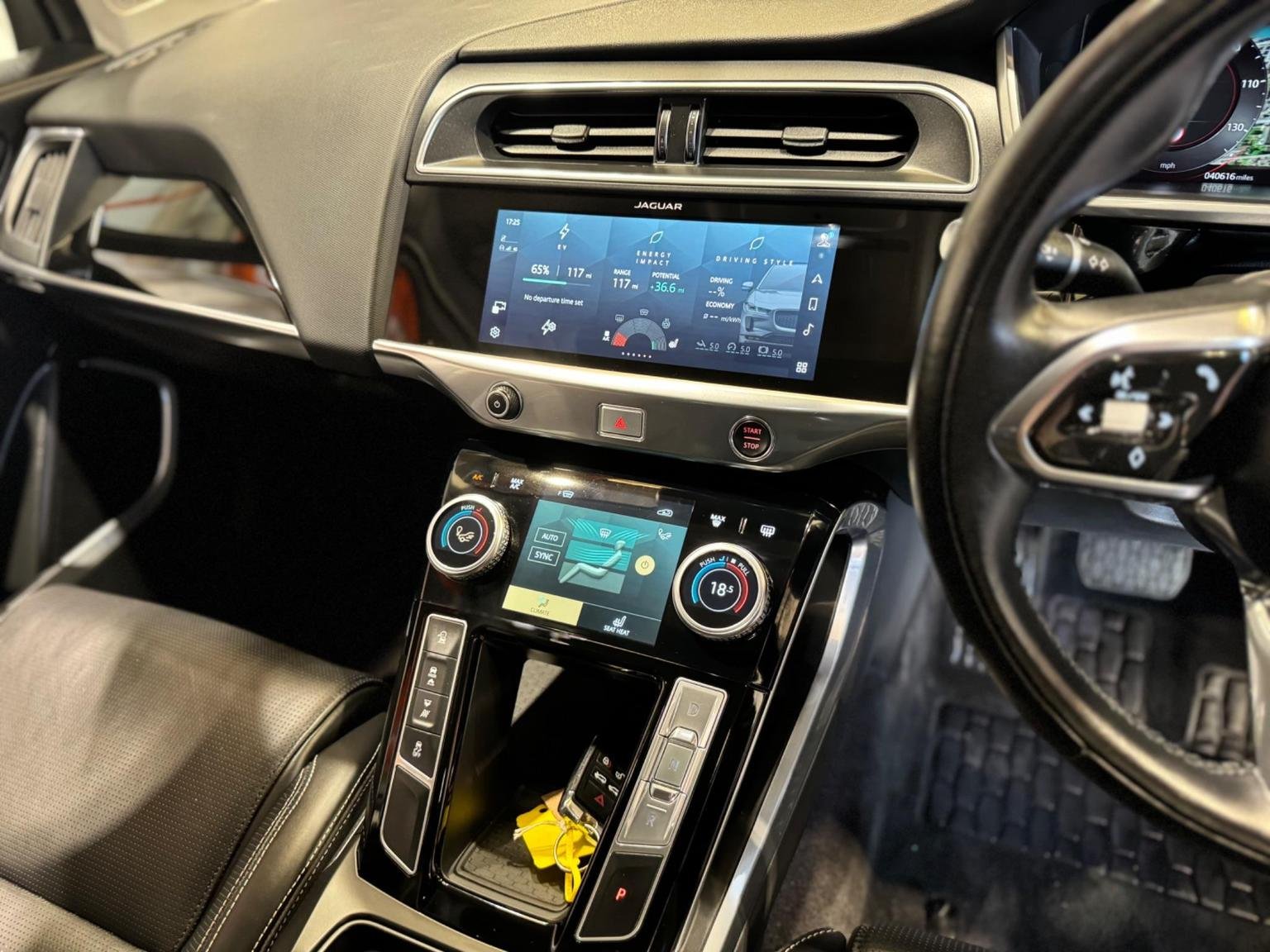 Jaguar I Pace