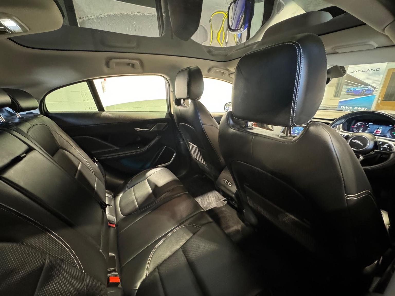 Jaguar I Pace