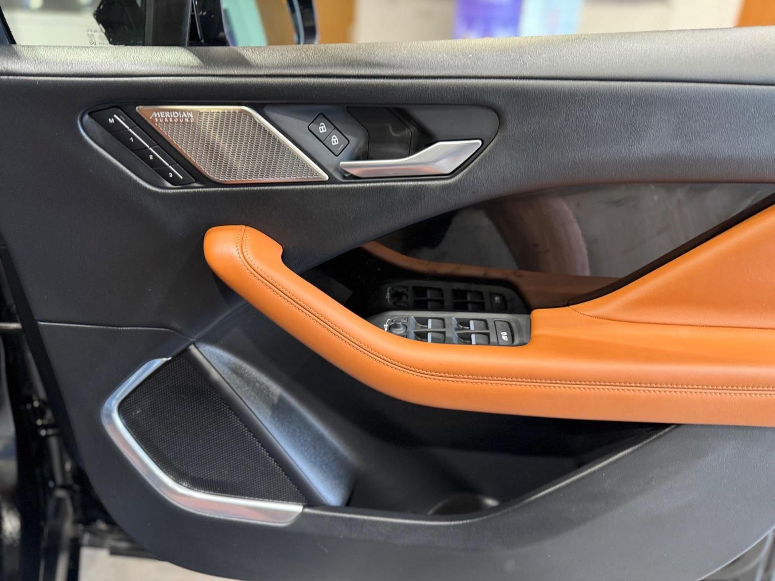 Jaguar I Pace