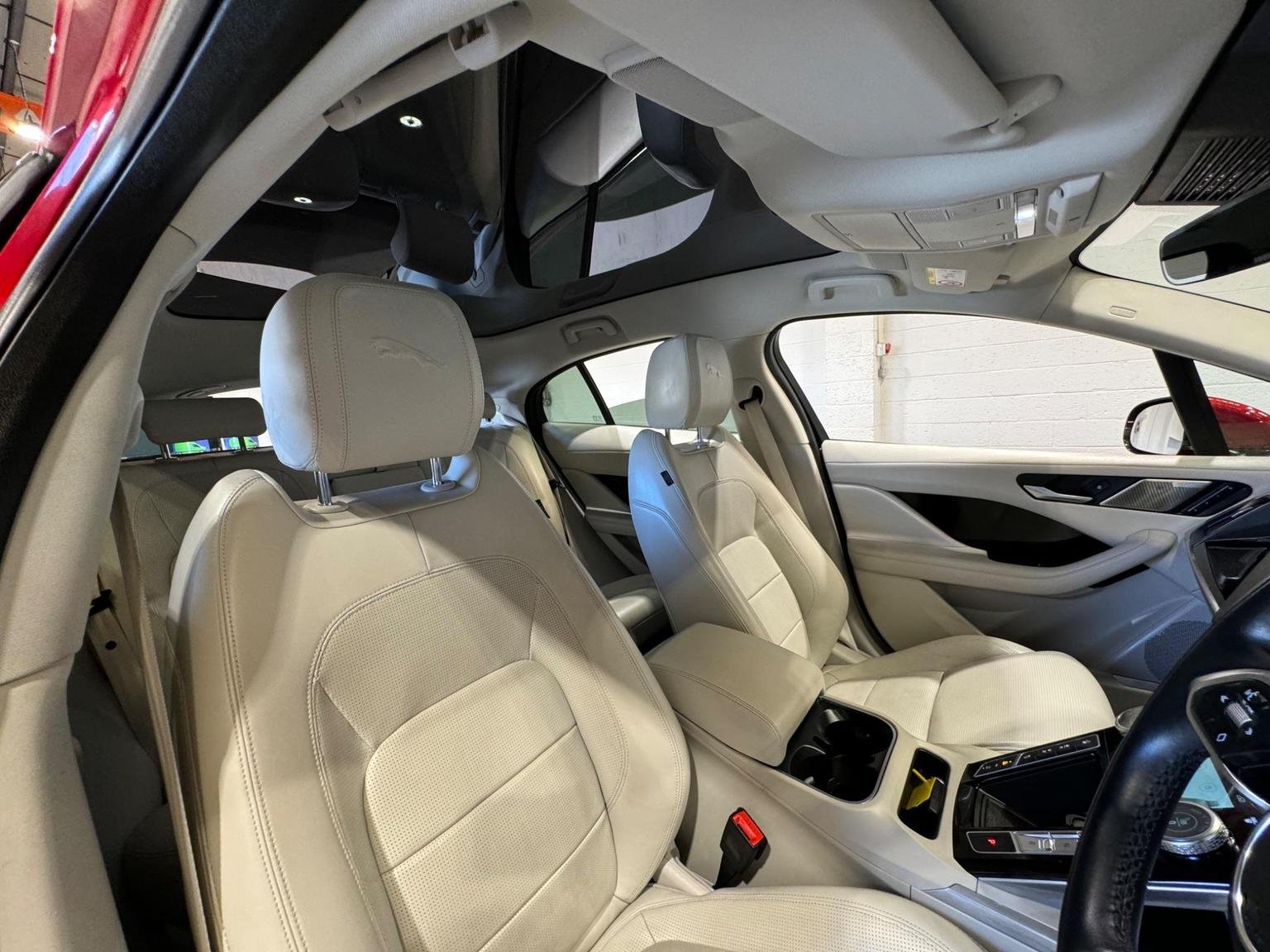 Jaguar I Pace