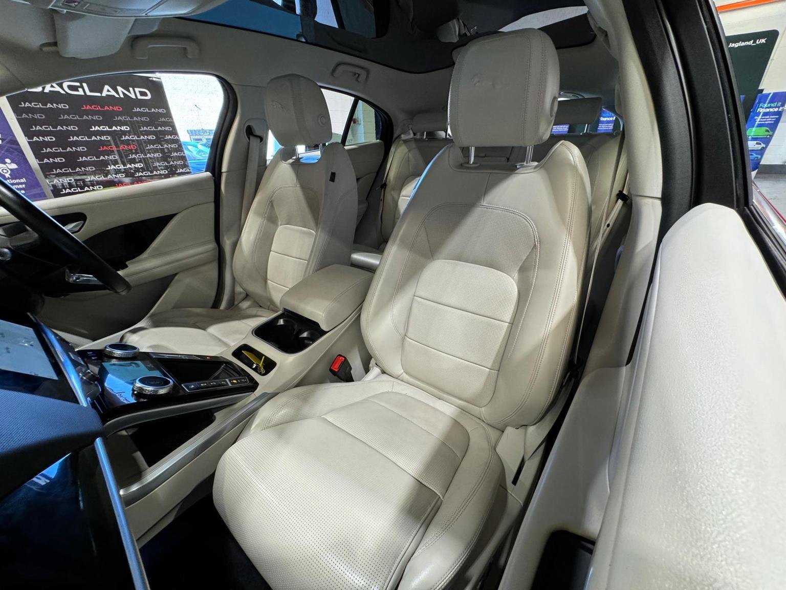 Jaguar I Pace