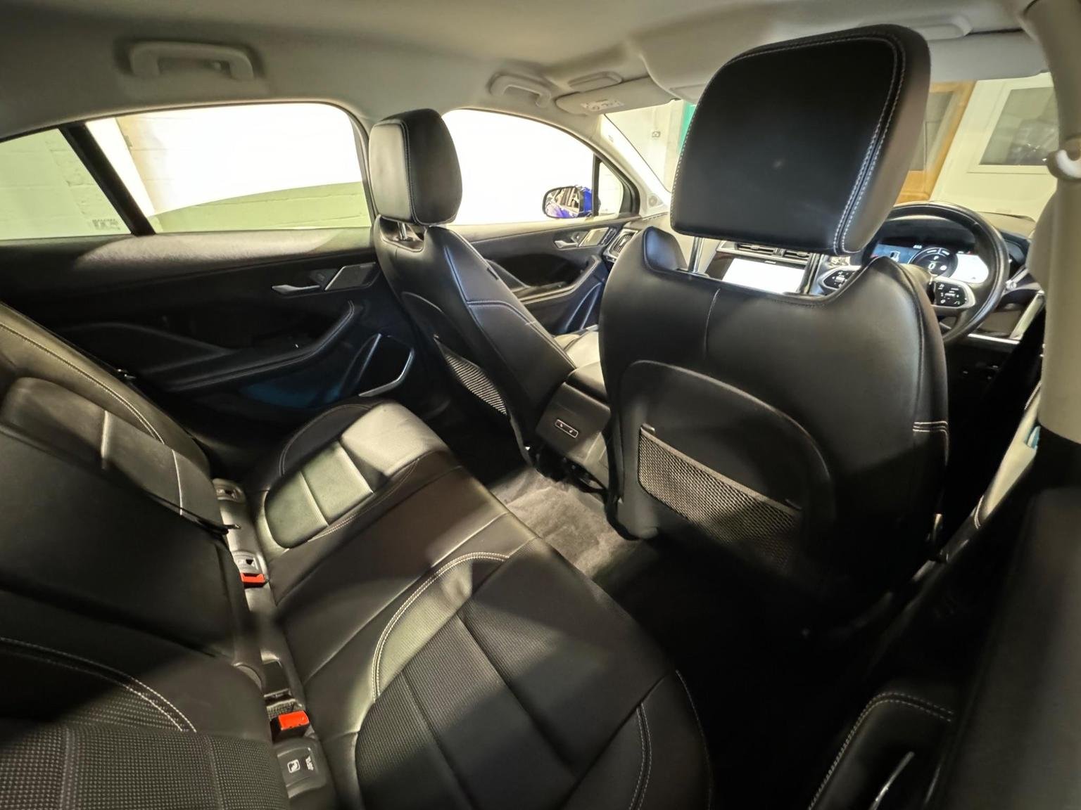 Jaguar I Pace