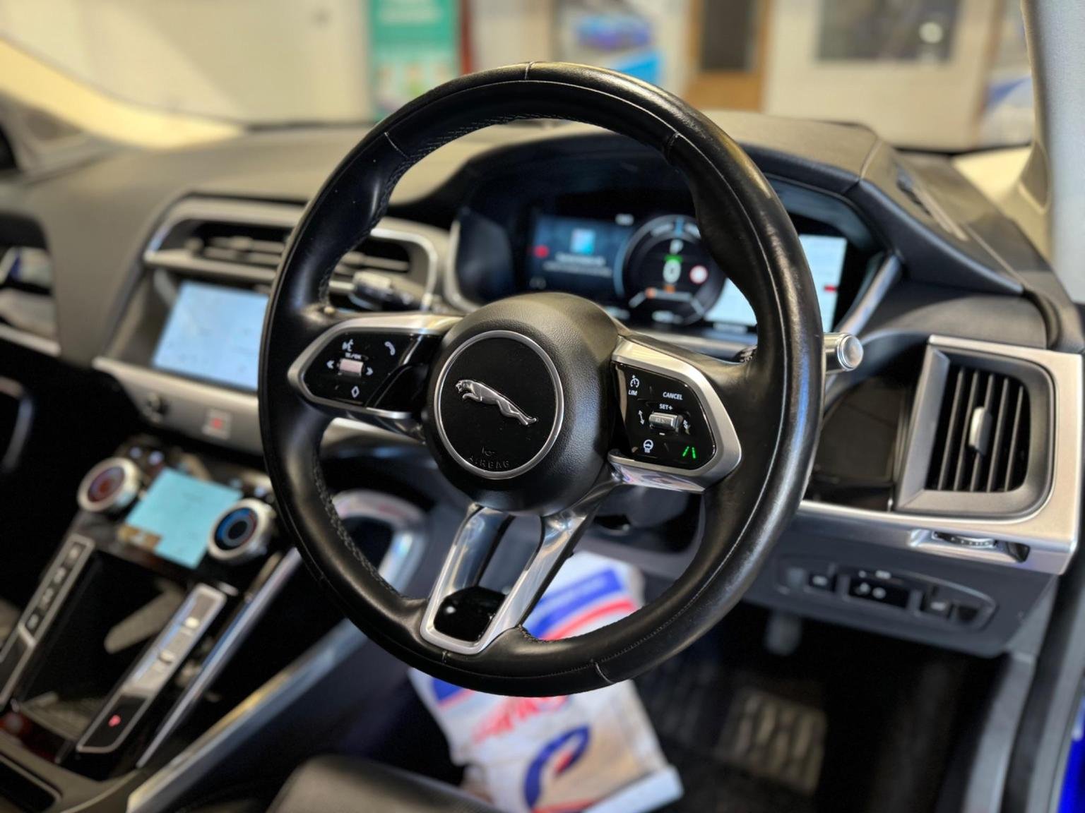 Jaguar I Pace