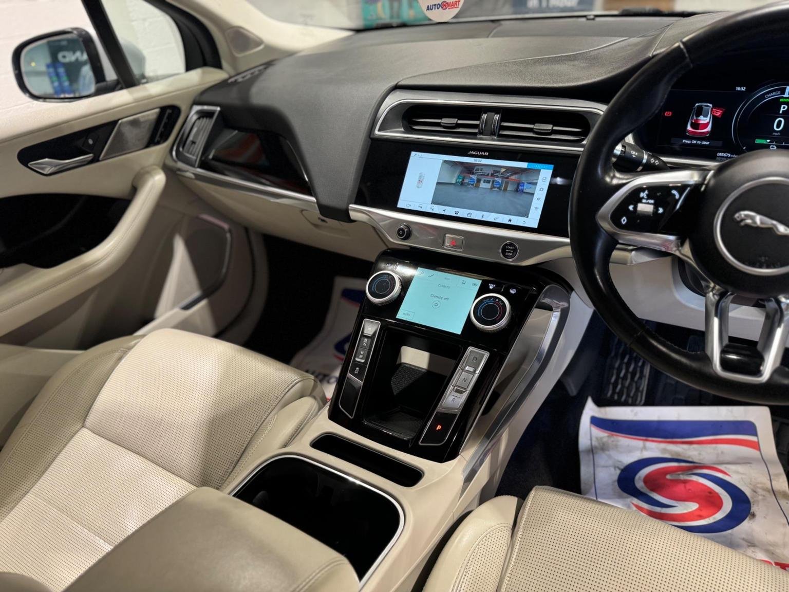 Jaguar I Pace