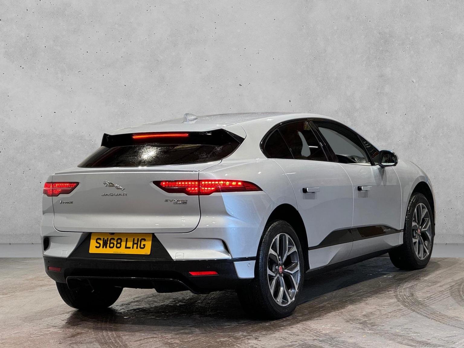 Jaguar I Pace