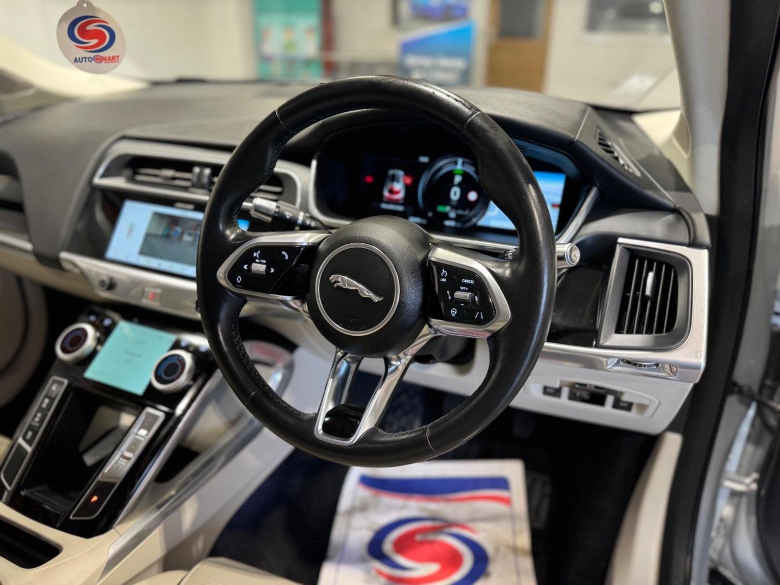 Jaguar I Pace