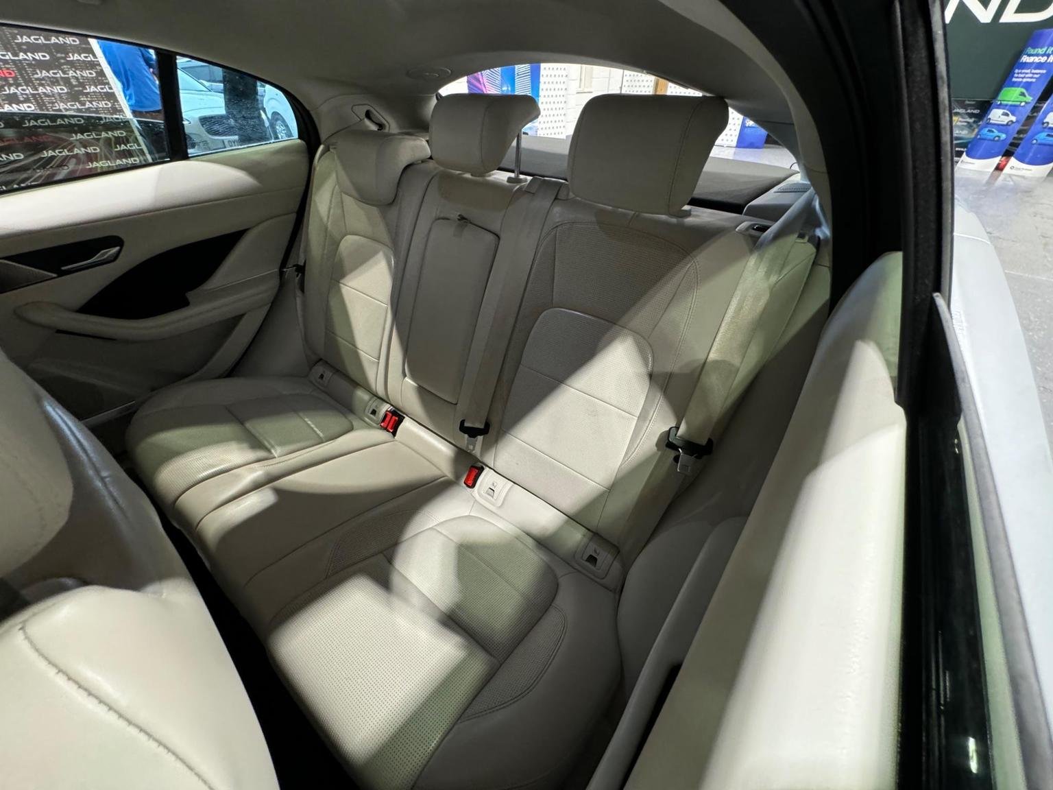 Jaguar I Pace
