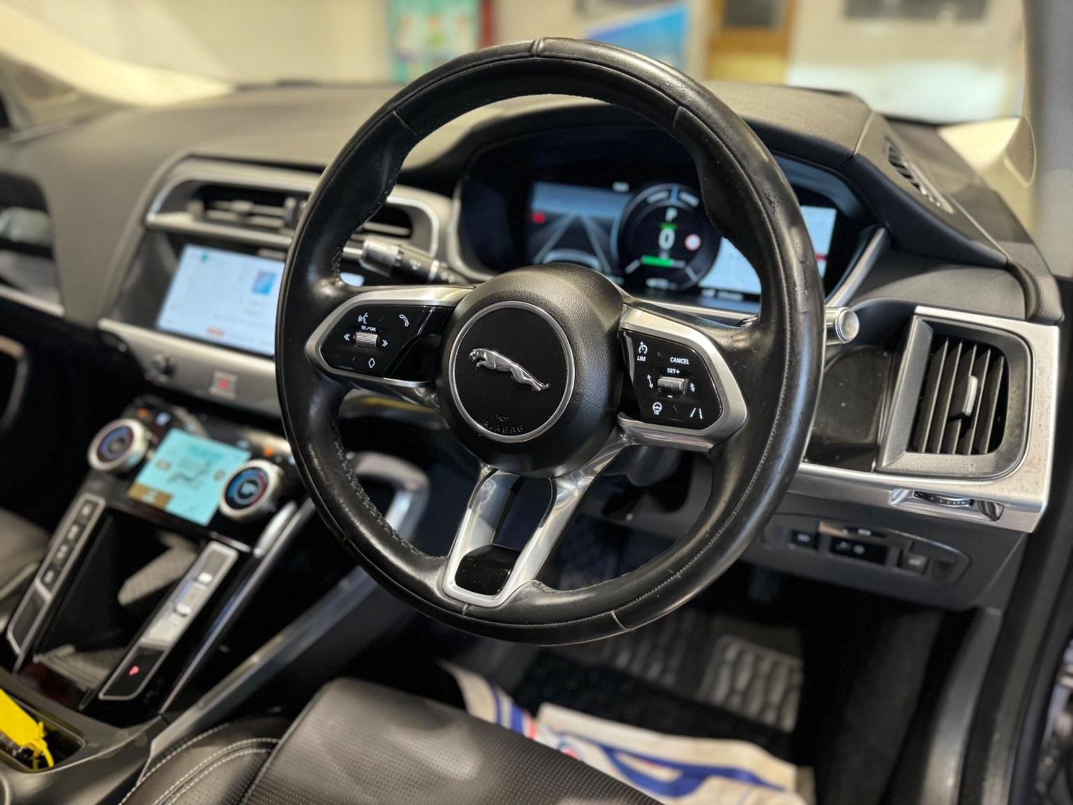 Jaguar I Pace