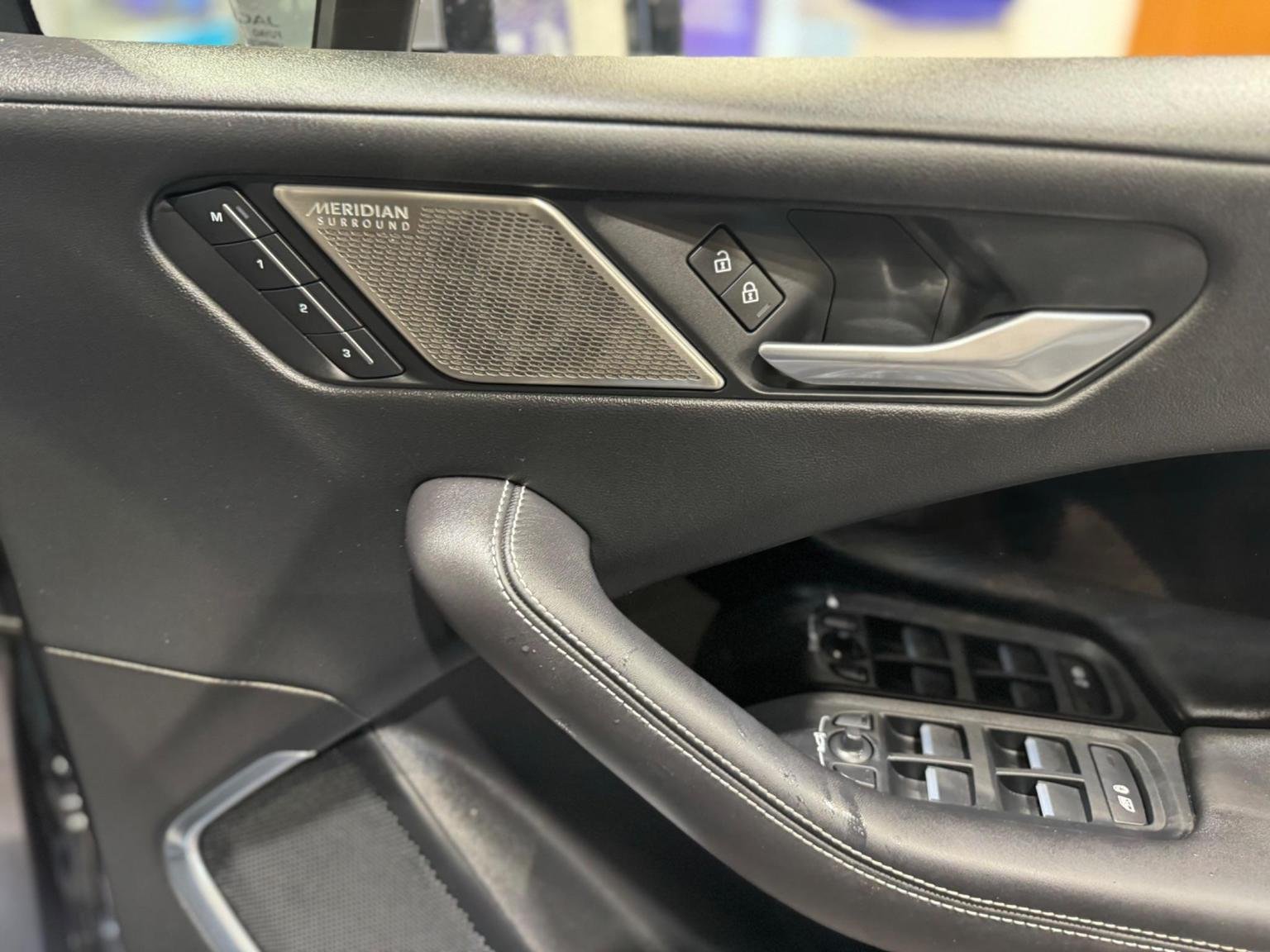 Jaguar I Pace