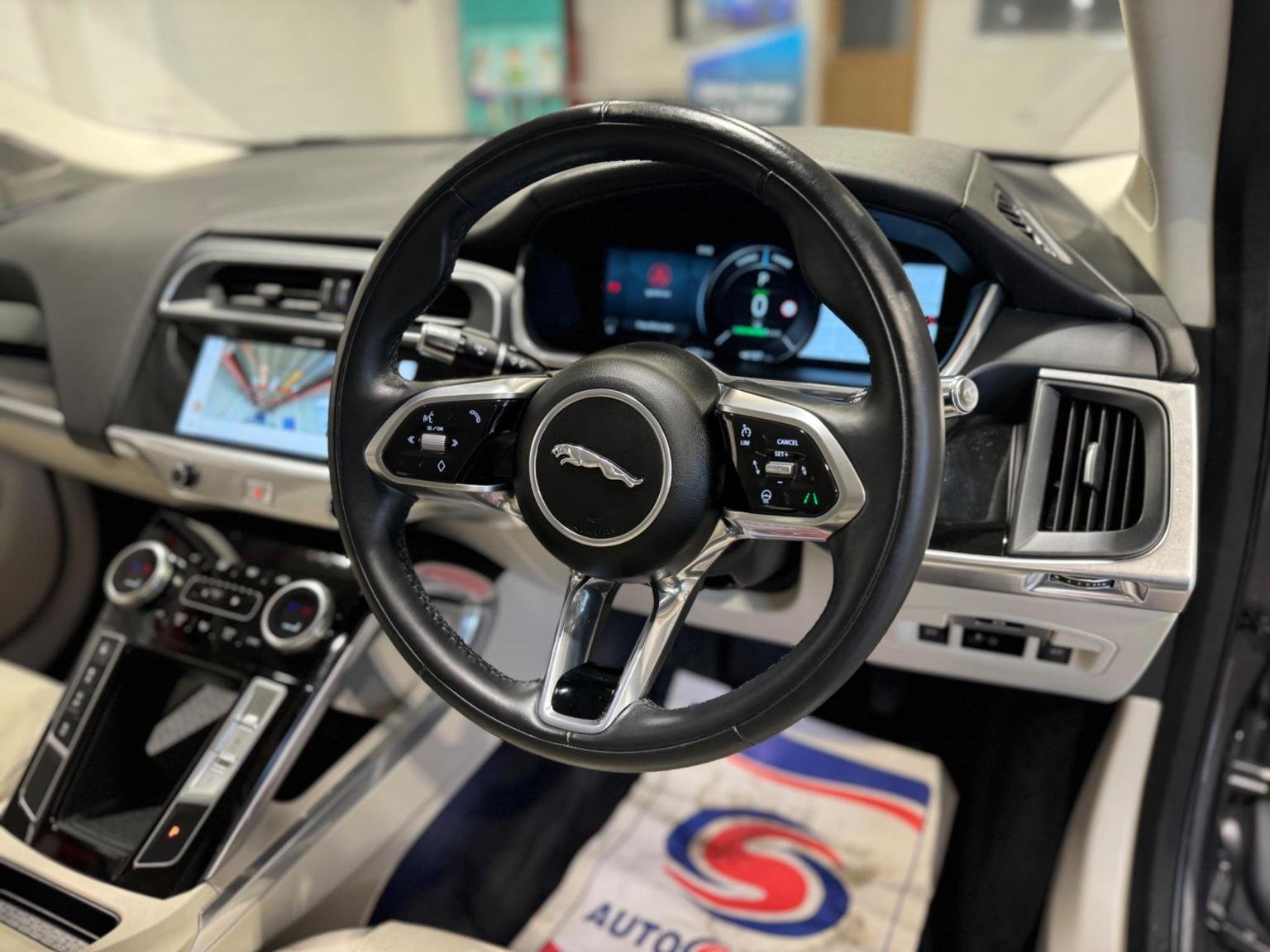 Jaguar I Pace