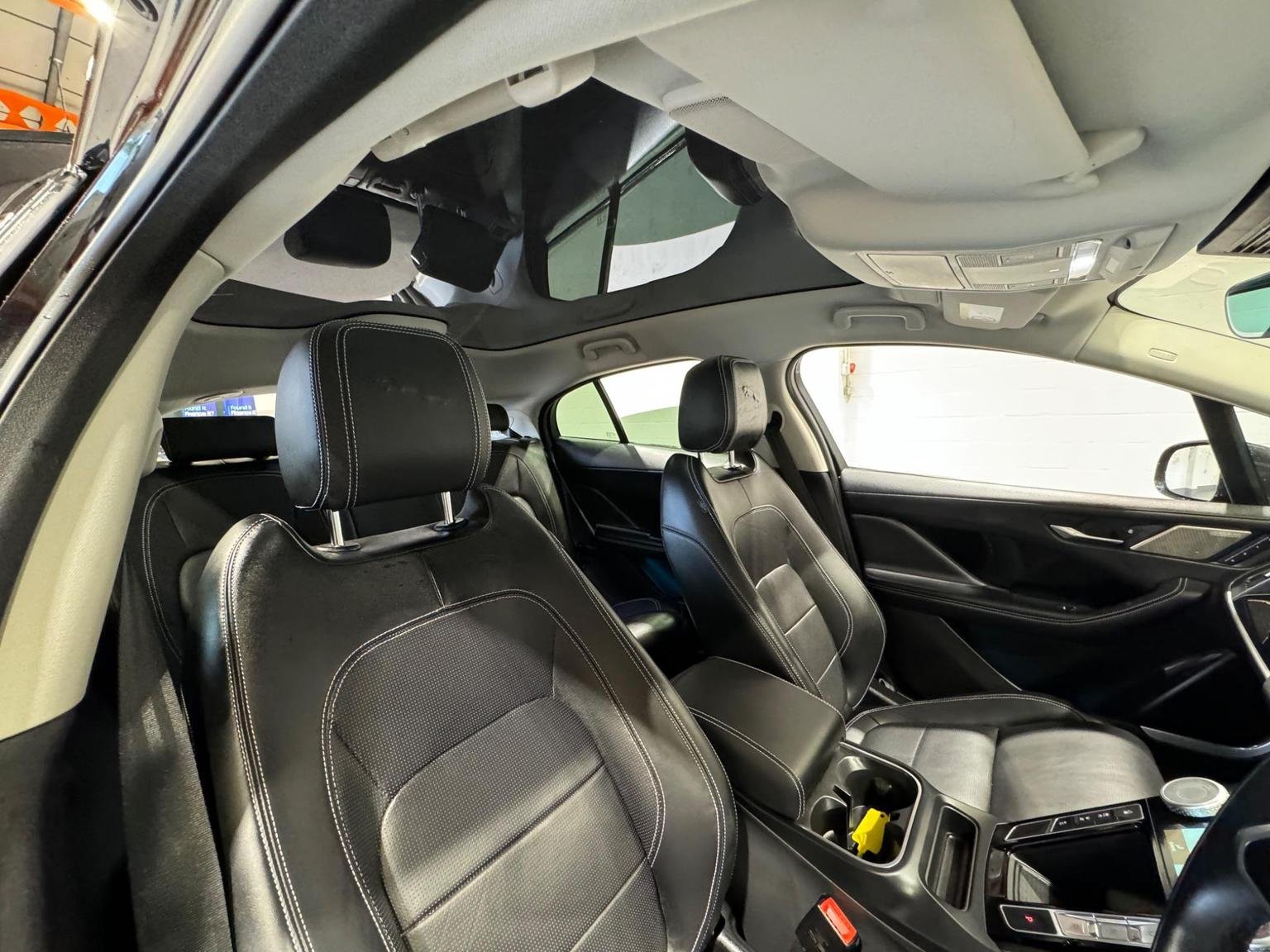 Jaguar I Pace