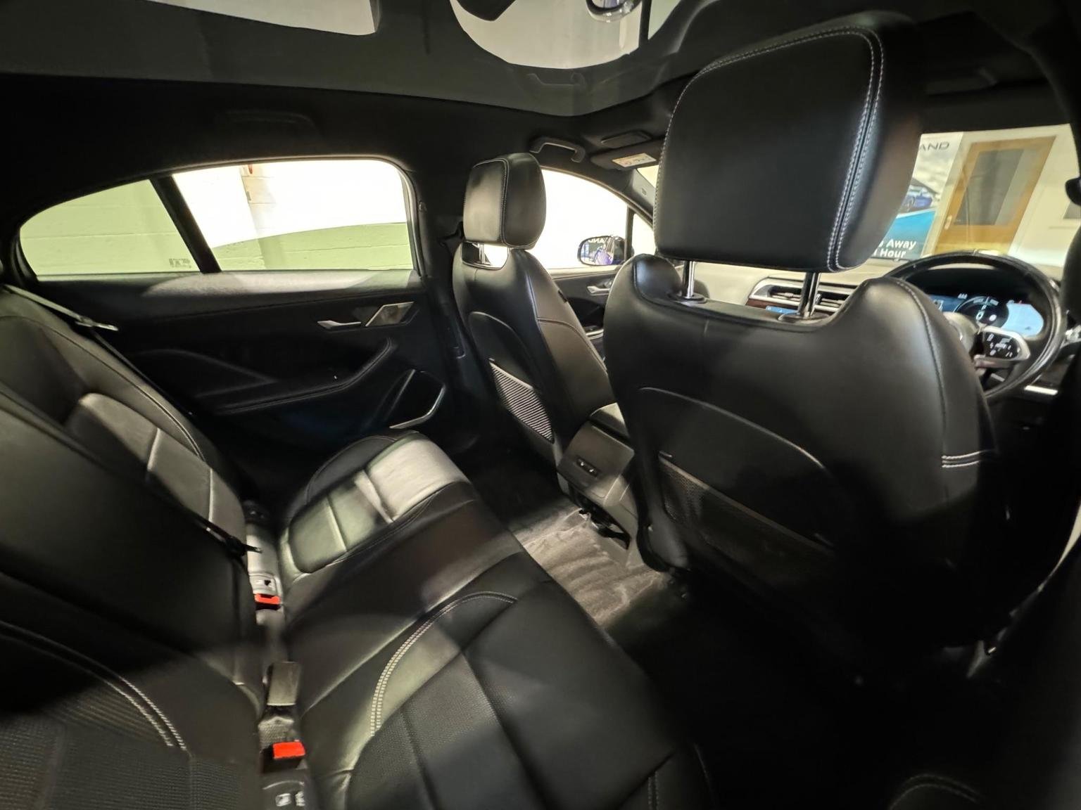 Jaguar I Pace