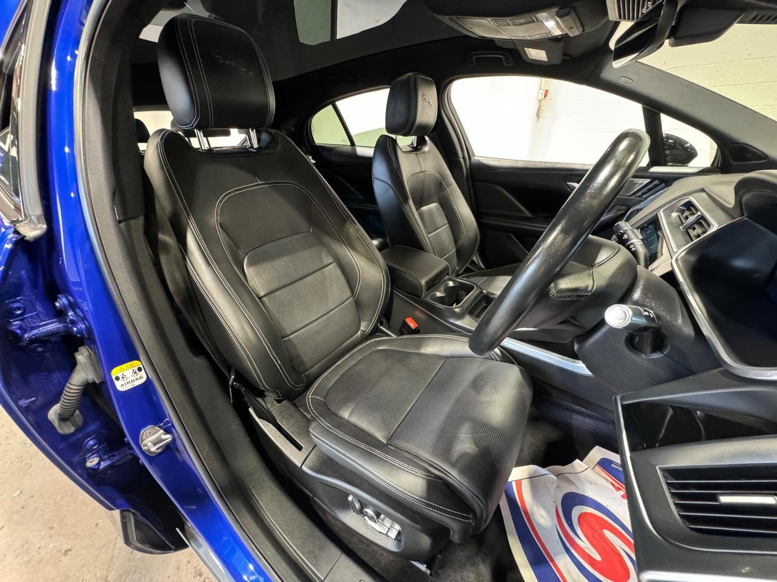 Jaguar I Pace
