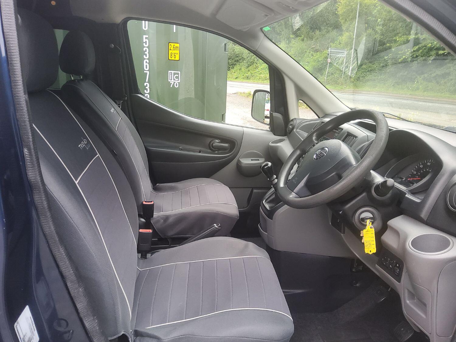 Nissan NV200