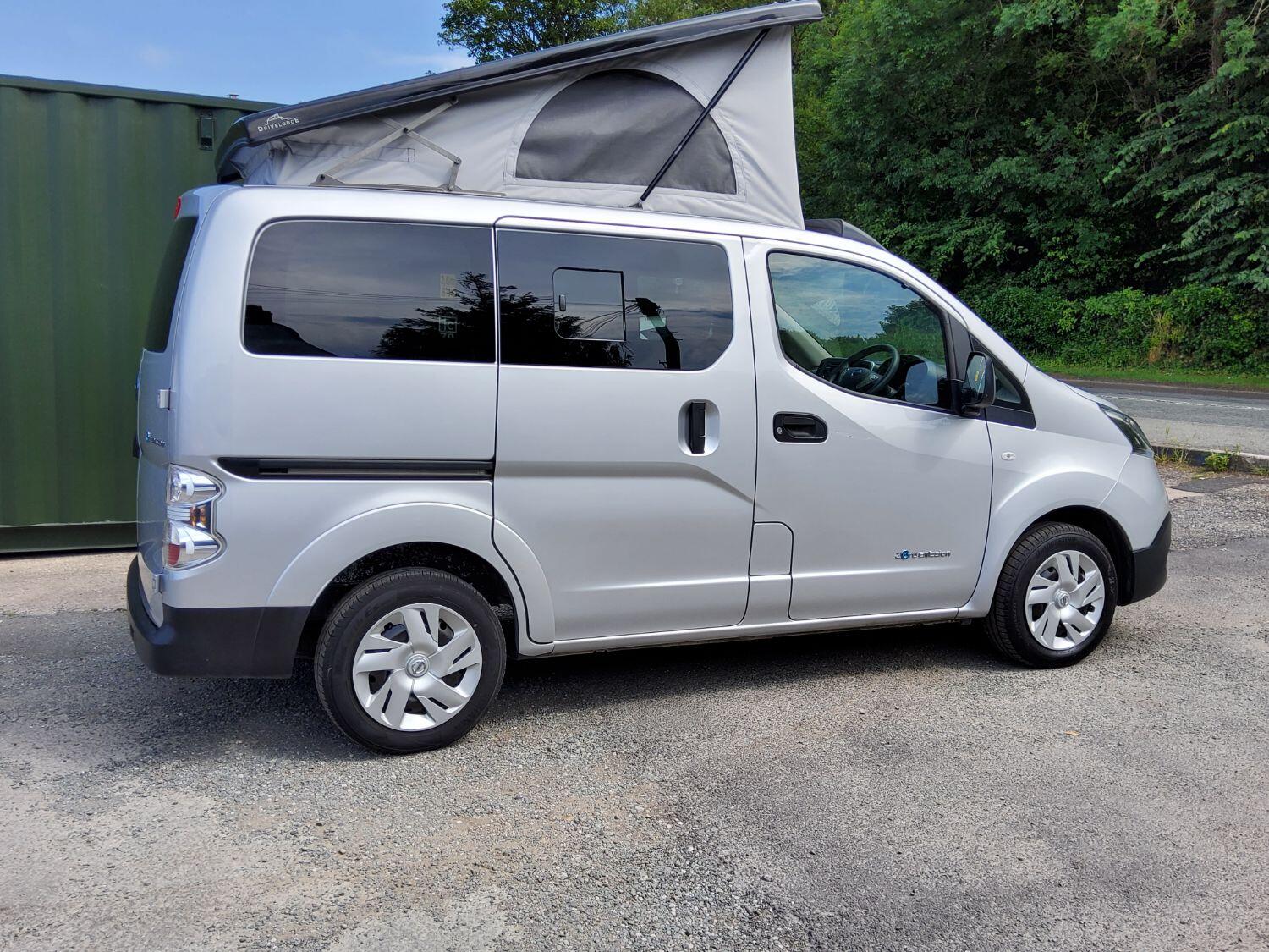 Nissan eNV200