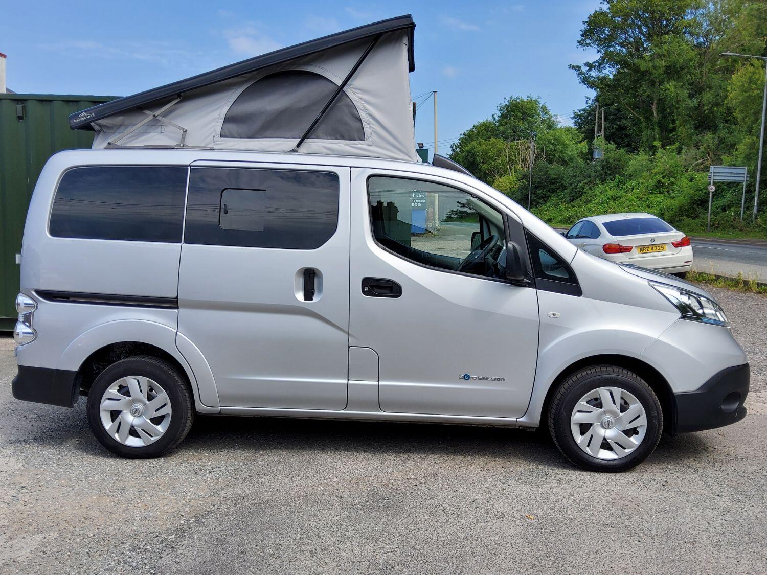 Nissan eNV200