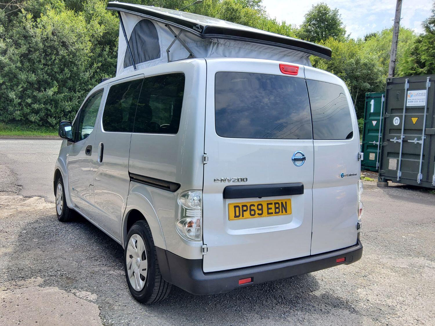 Nissan eNV200