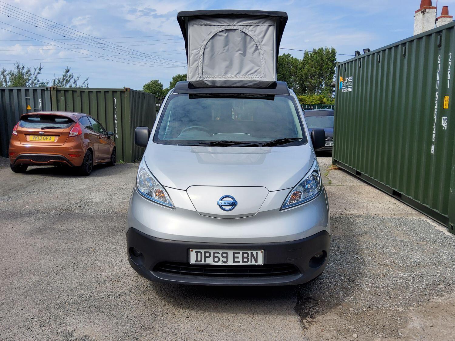 Nissan eNV200