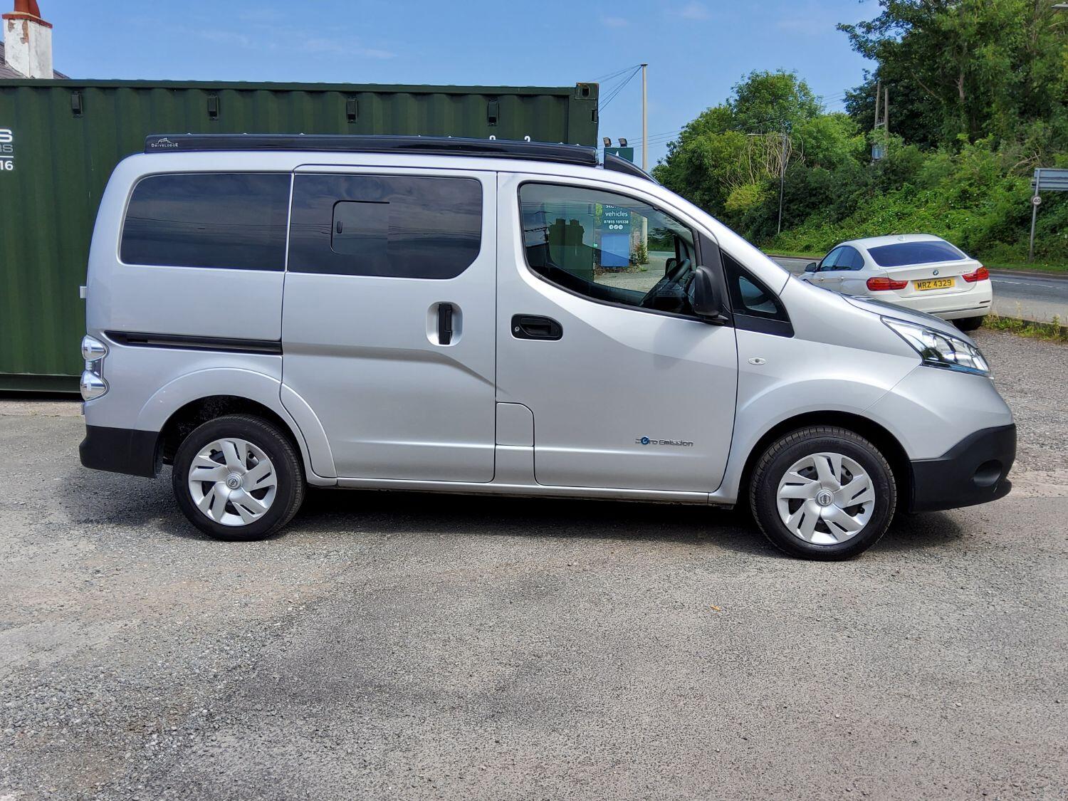 Nissan eNV200