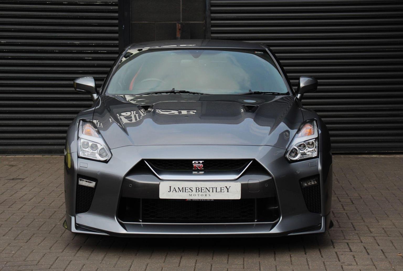 Nissan Gt R