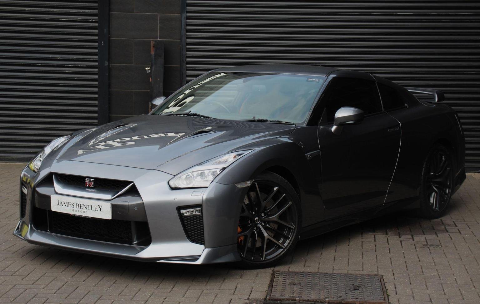 Nissan Gt R