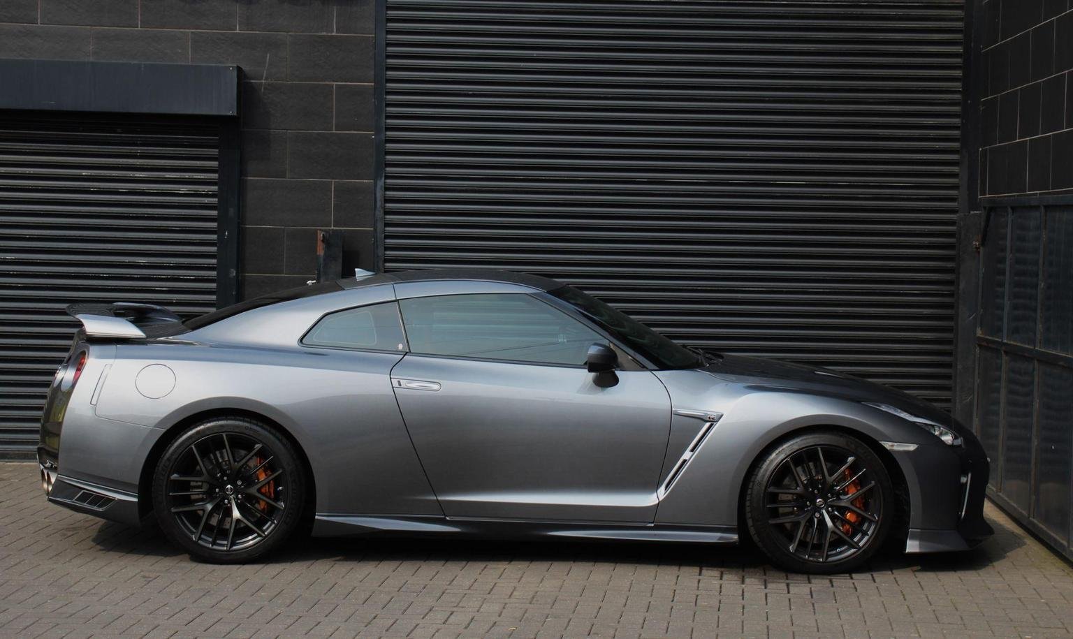 Nissan Gt R