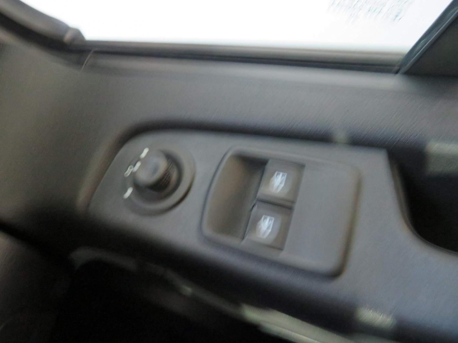 Nissan NV300