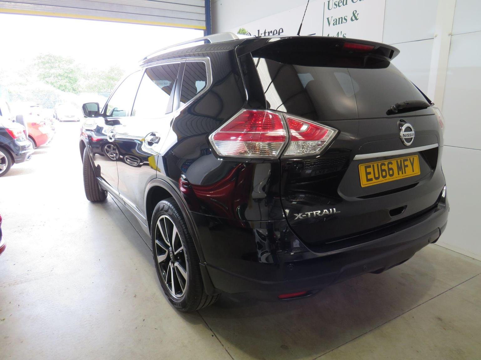 Nissan X Trail