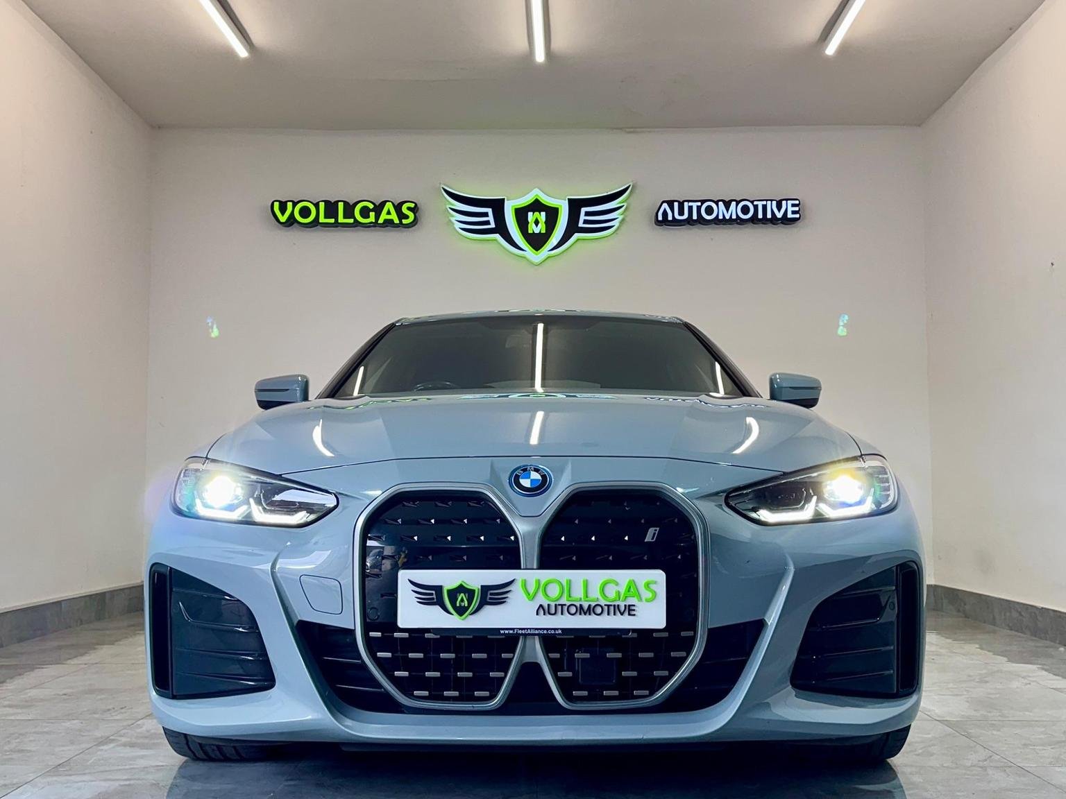 BMW i4