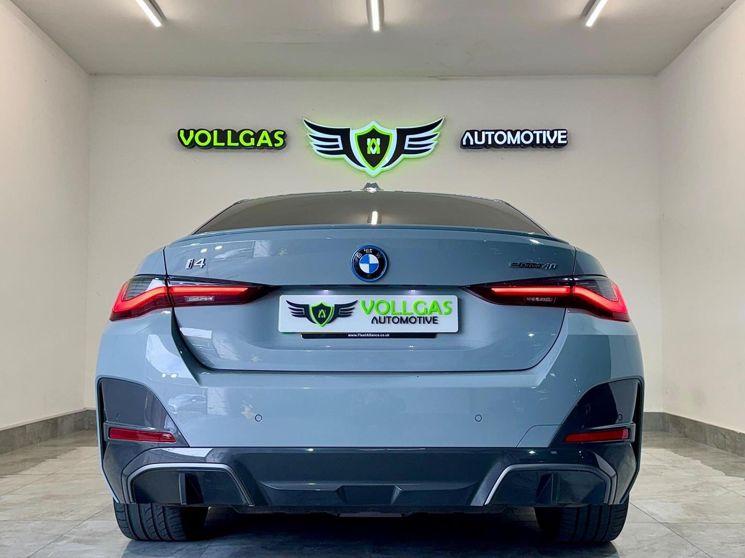 BMW i4