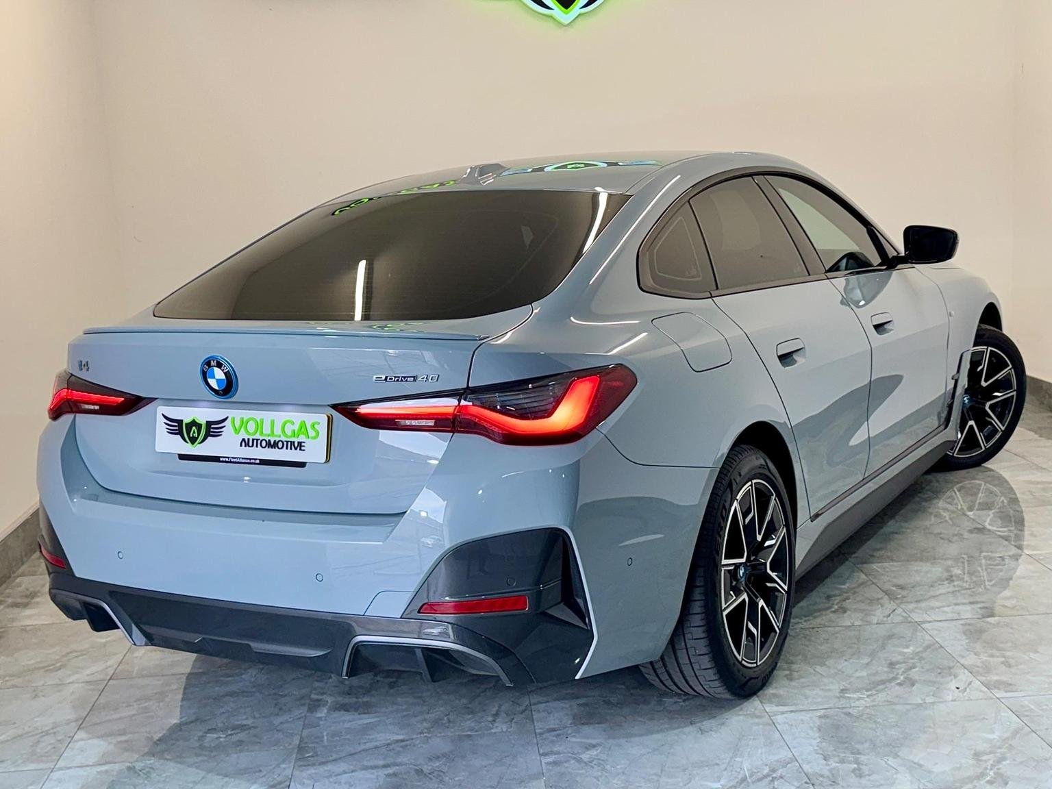 BMW i4