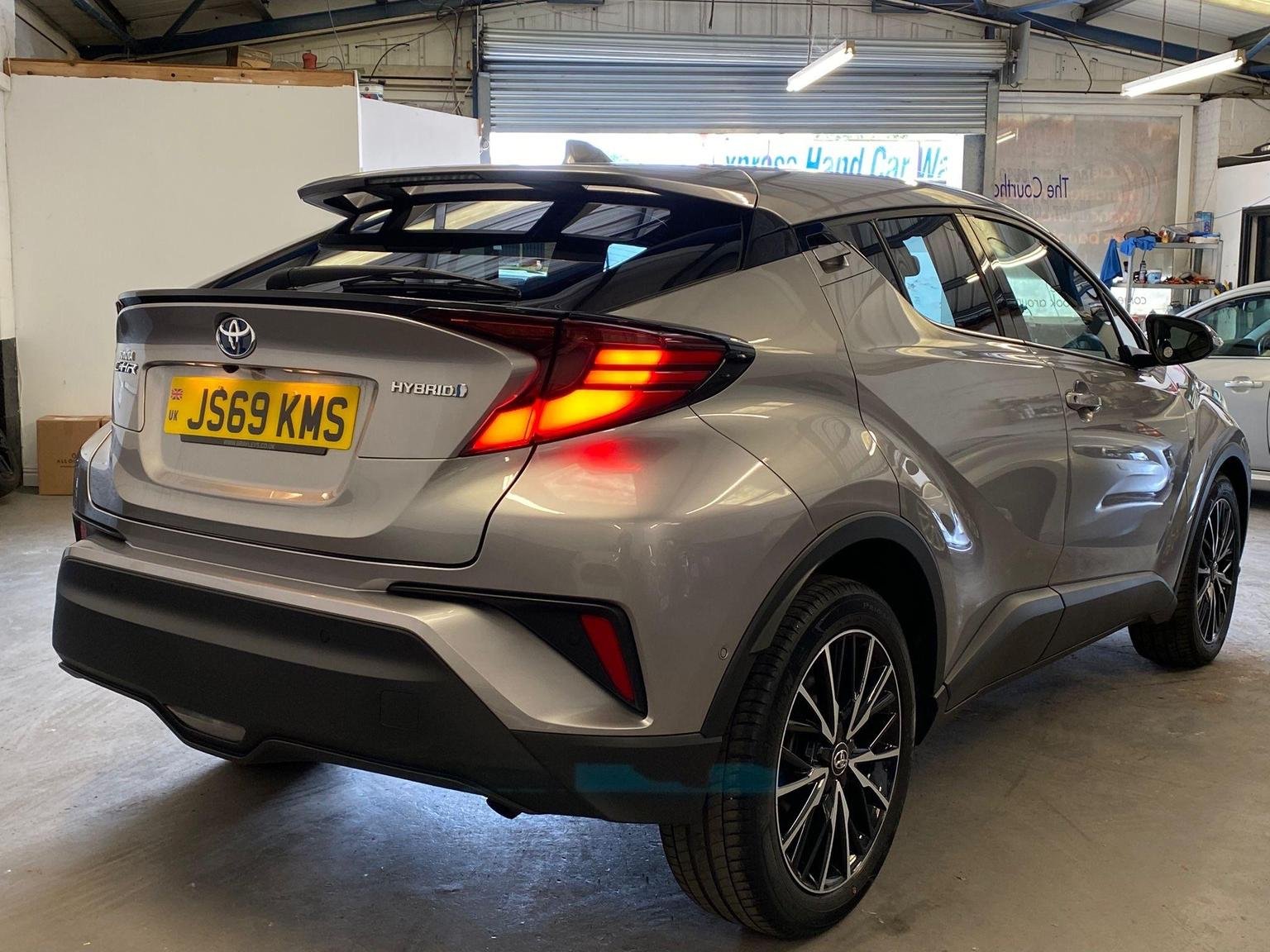 Toyota C HR