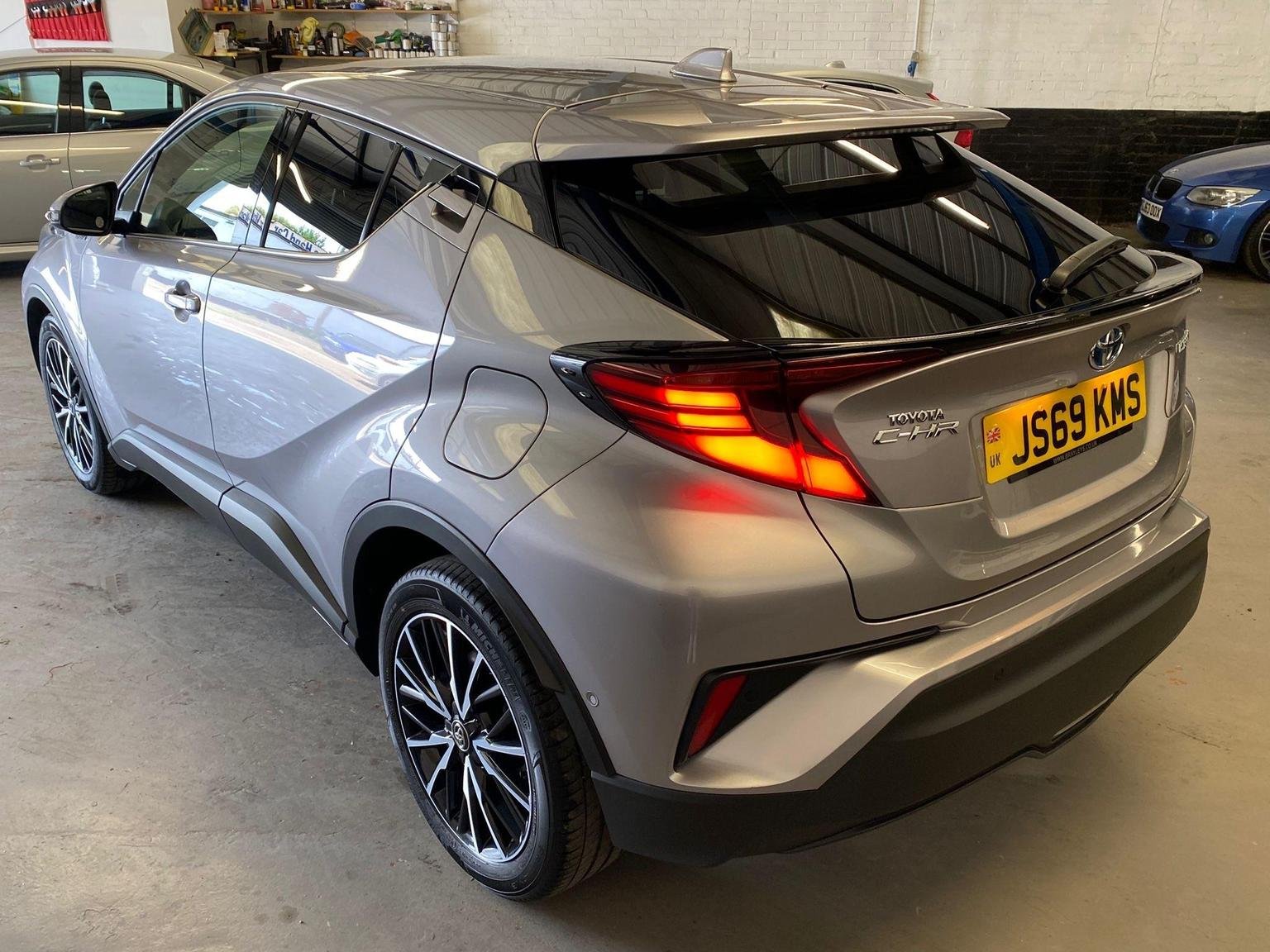 Toyota C HR