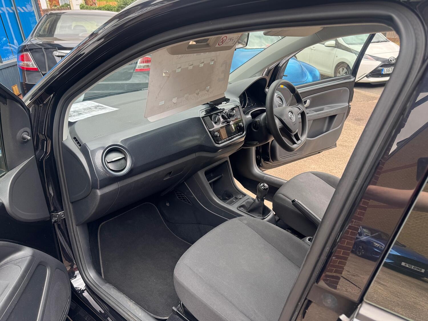 Volkswagen UP