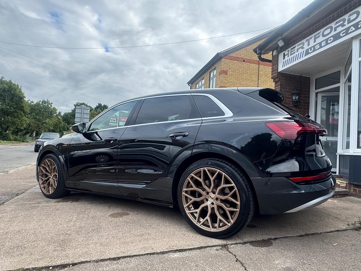 Audi E Tron