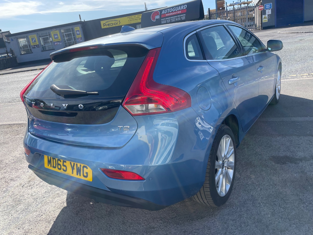 Volvo V40