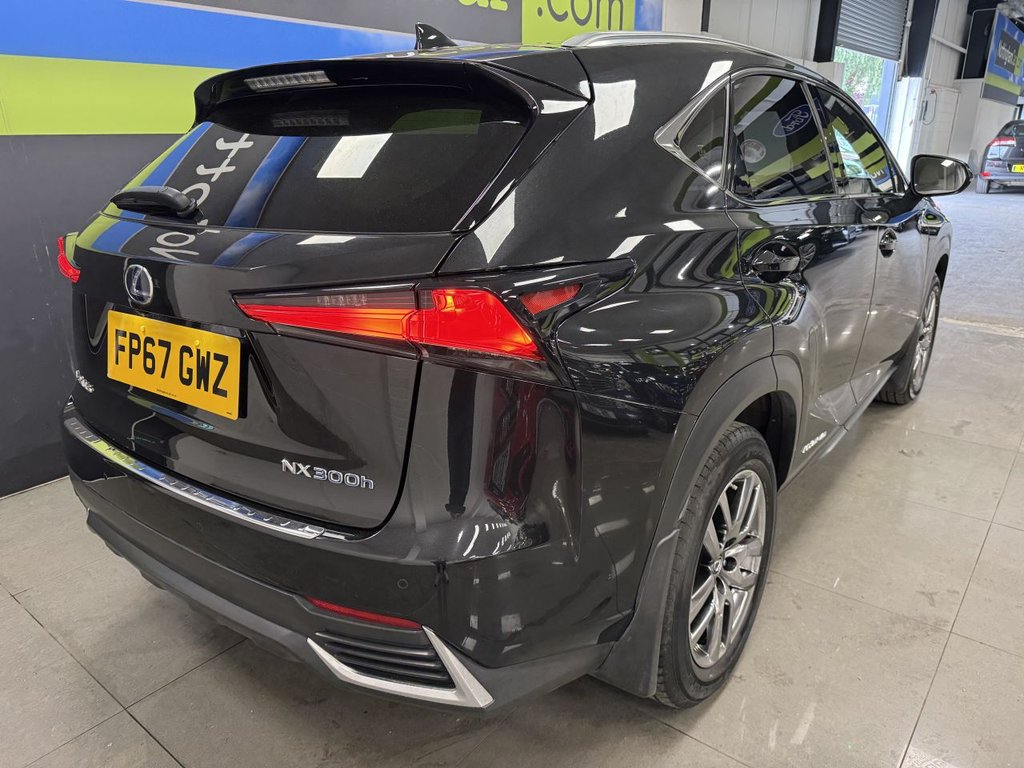 Lexus NX 300h