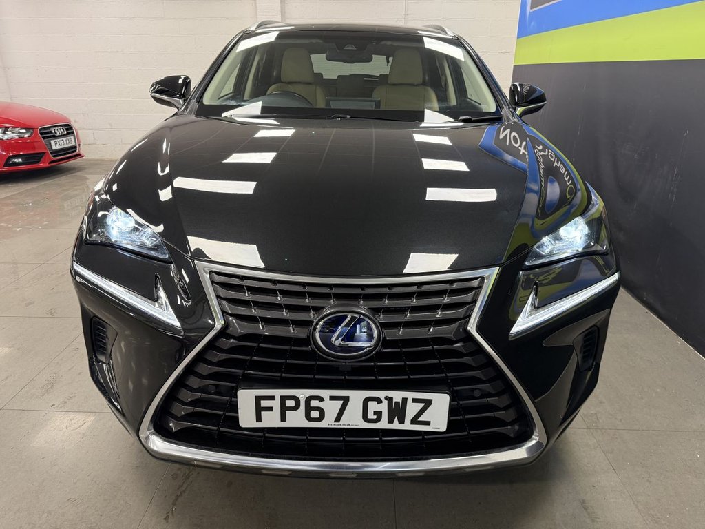 Lexus NX 300h