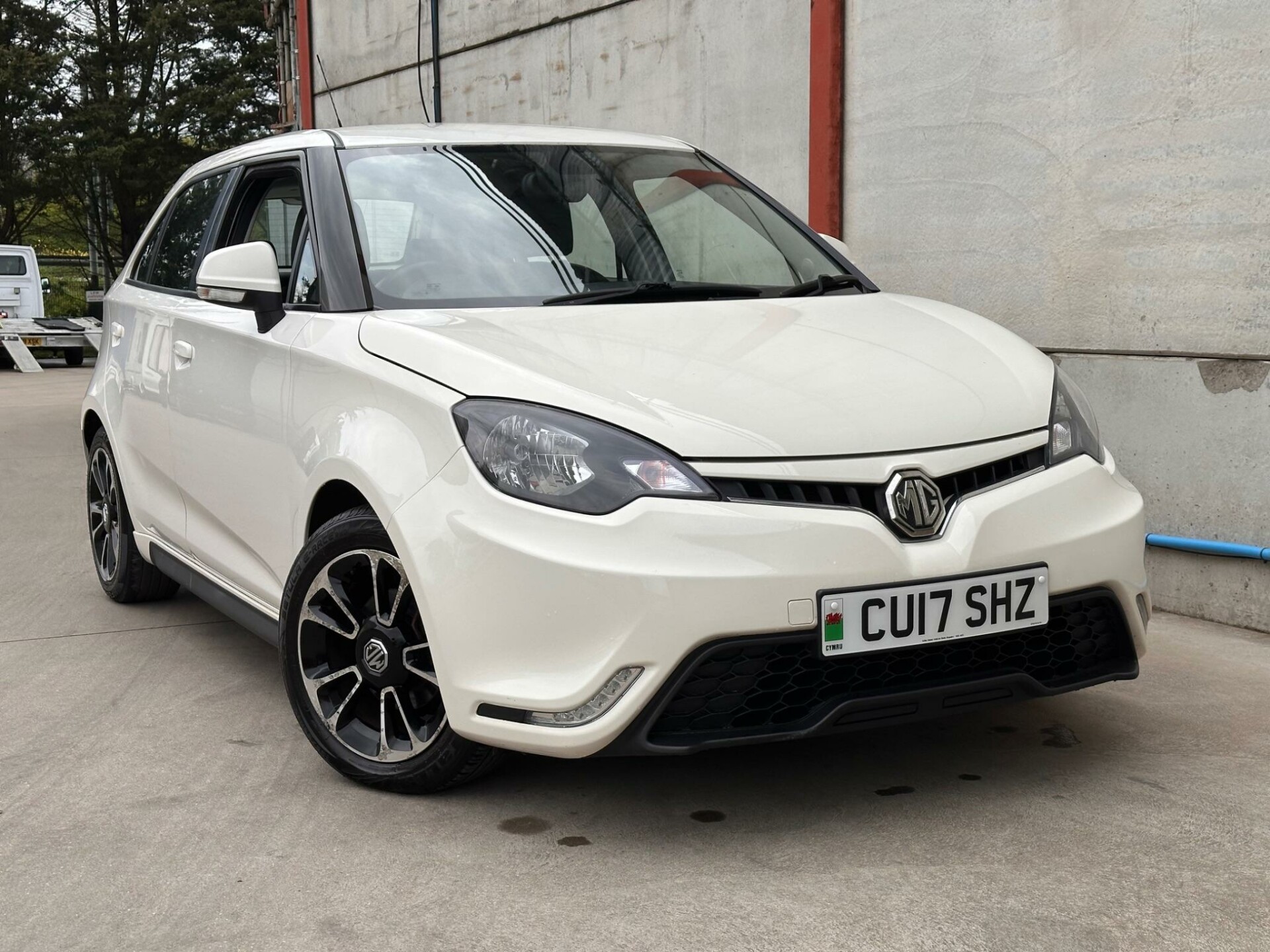MG 3